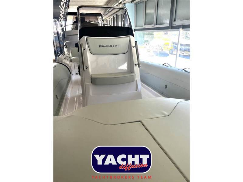 Ranieri International Cayman 26 Sport Touring Foto 5