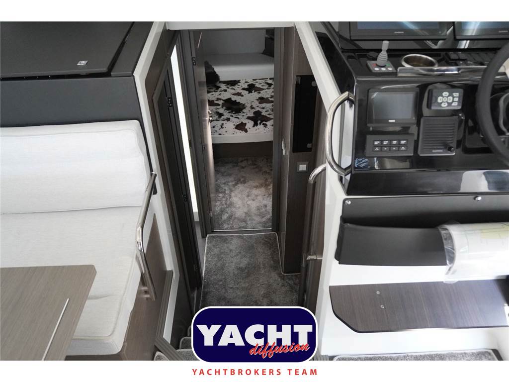 Jeanneau Merry Fisher  12.95 Usata 2024 - Foto 11