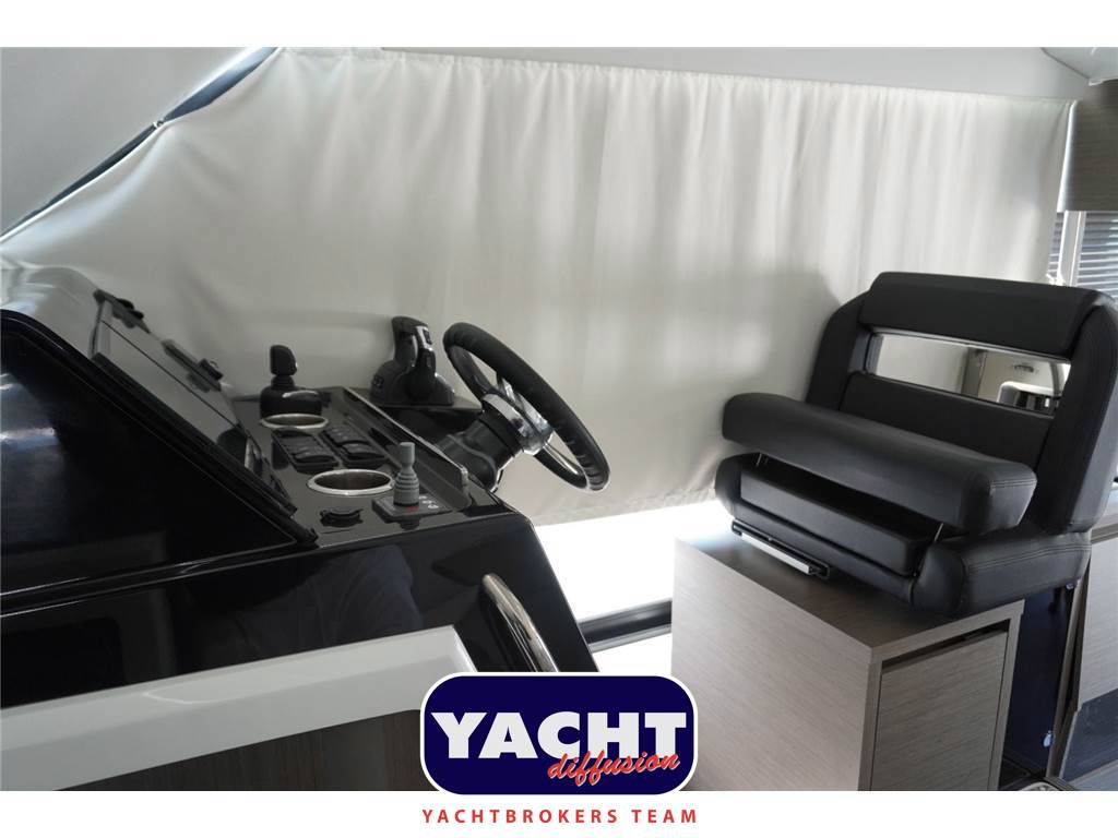 Jeanneau Merry Fisher  12.95 Usata 2024 - Foto 12