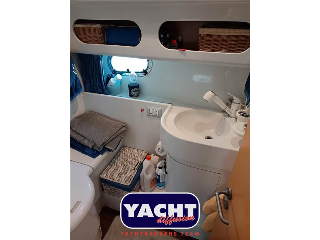 Mochi Craft DOMINATOR 34 FLY FISH Usata 1993 - Foto 10