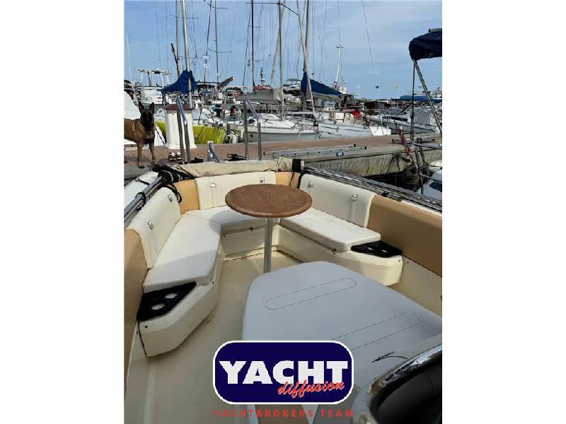 Invictus FX270 Foto 12