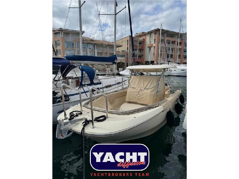 Invictus FX270 Foto 15