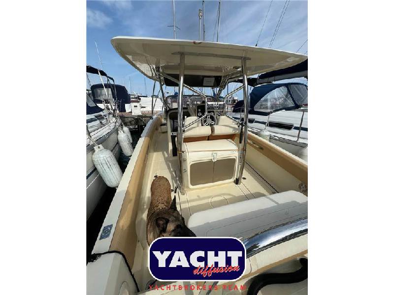 Invictus FX270 Foto 10