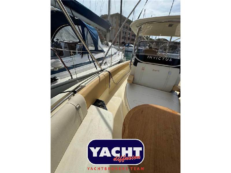 Invictus FX270 Foto 6
