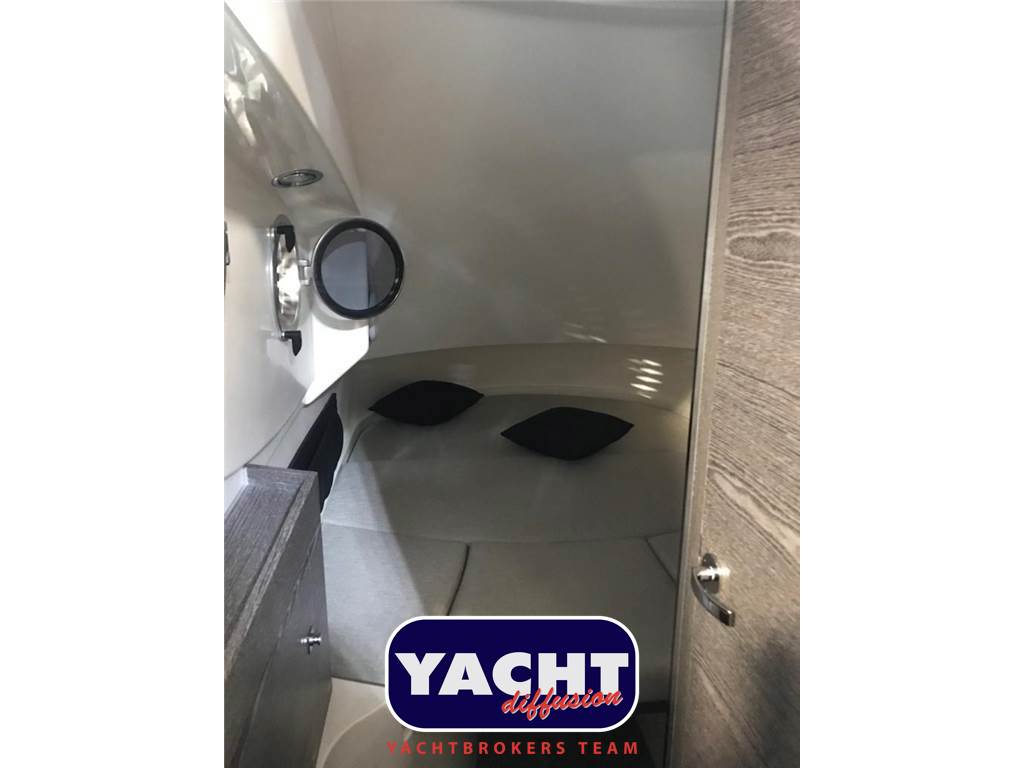 BWA 34 PREMIUM Used 2025 - Photo 7