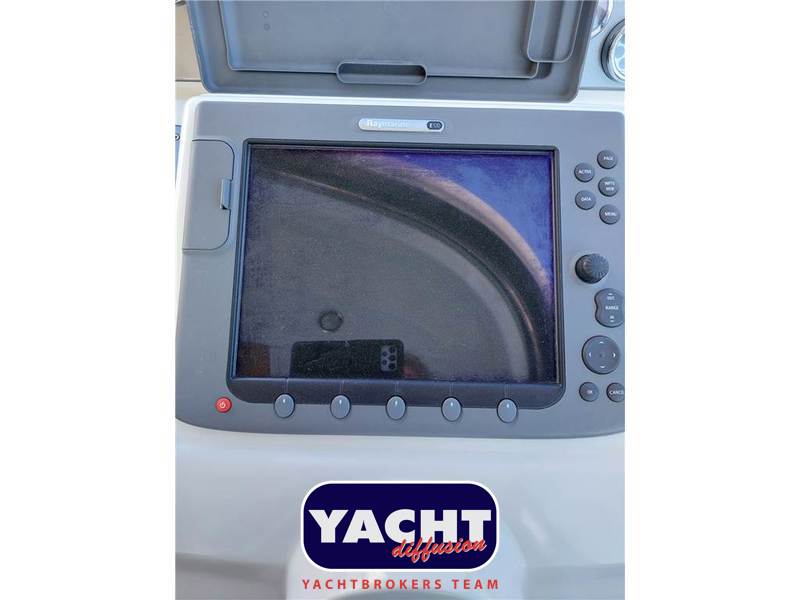 Beneteau ANTARES 12 FLY SPORT Foto 16