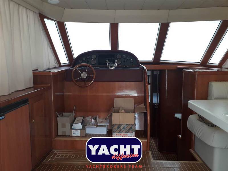 Tiara Yachts 360 Fly Foto 14