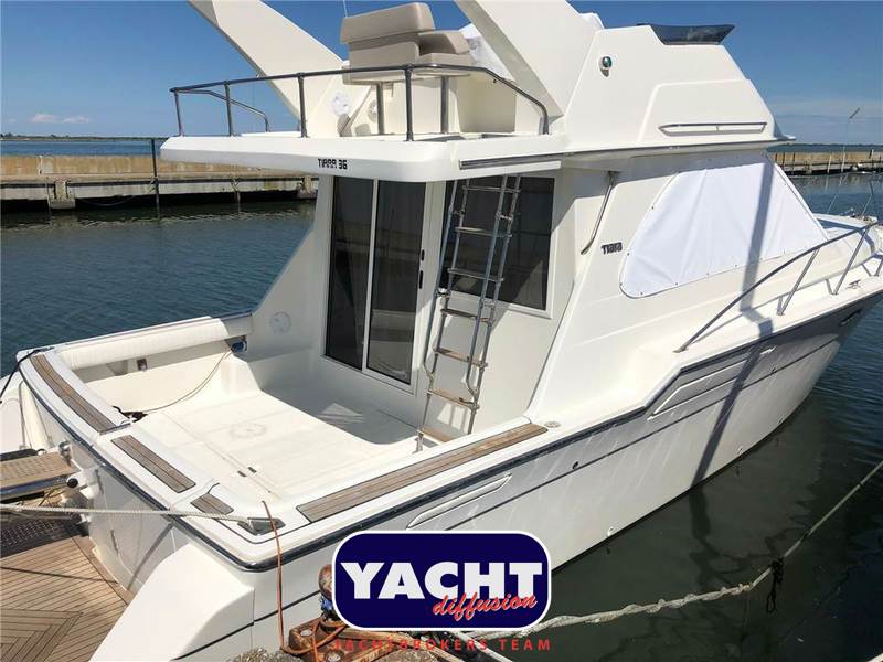 Tiara Yachts 360 Fly Foto 5