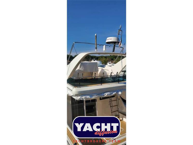 Tiara Yachts 360 Fly Foto 8