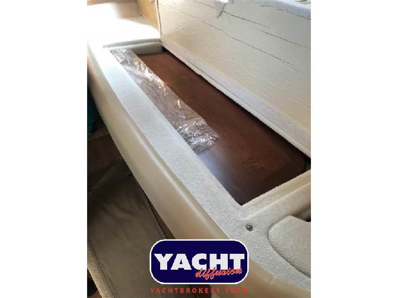 Sea Ray 335 DA Foto 12