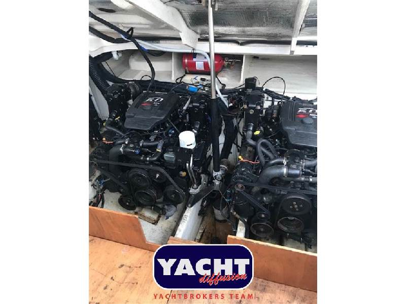 Sea Ray 335 DA Foto 17