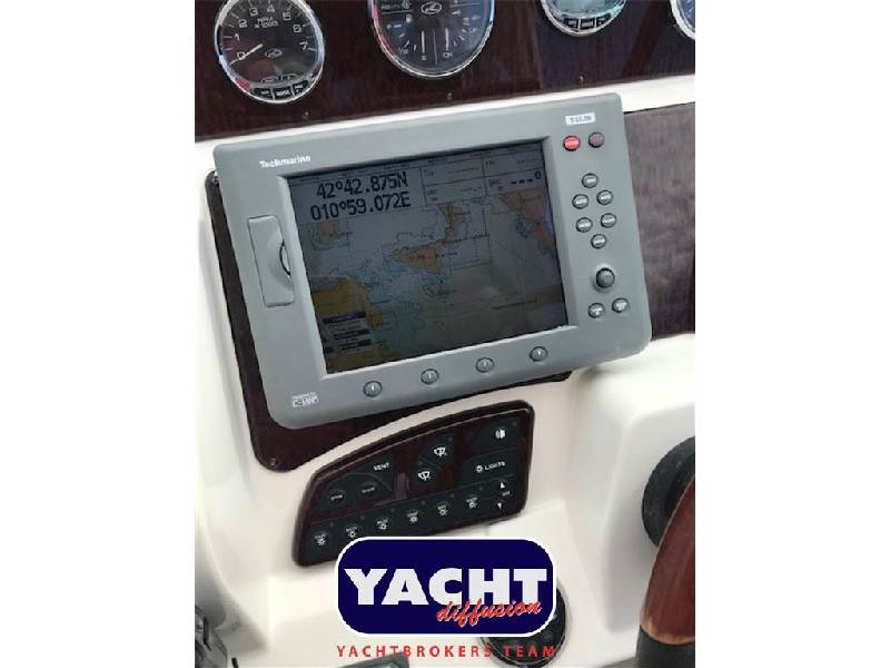Sea Ray 335 DA Foto 18