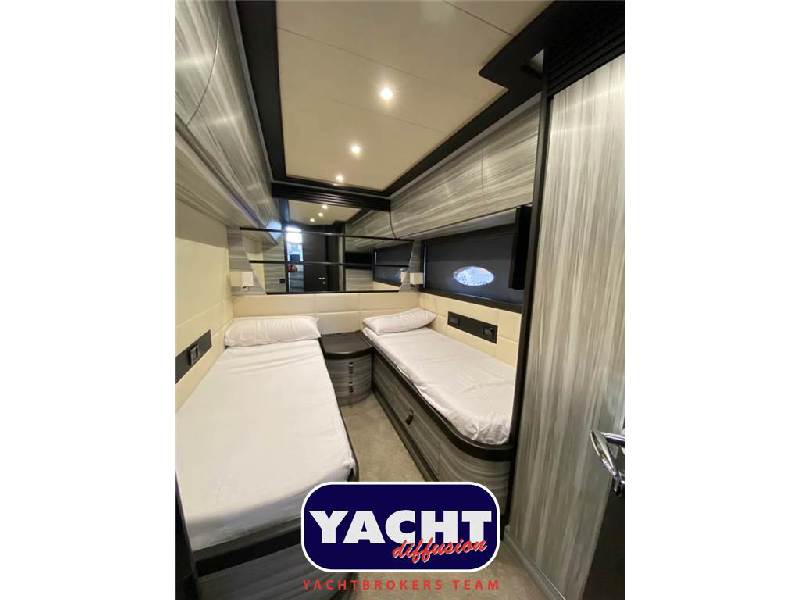 Pershing Pershing 76 Foto 12