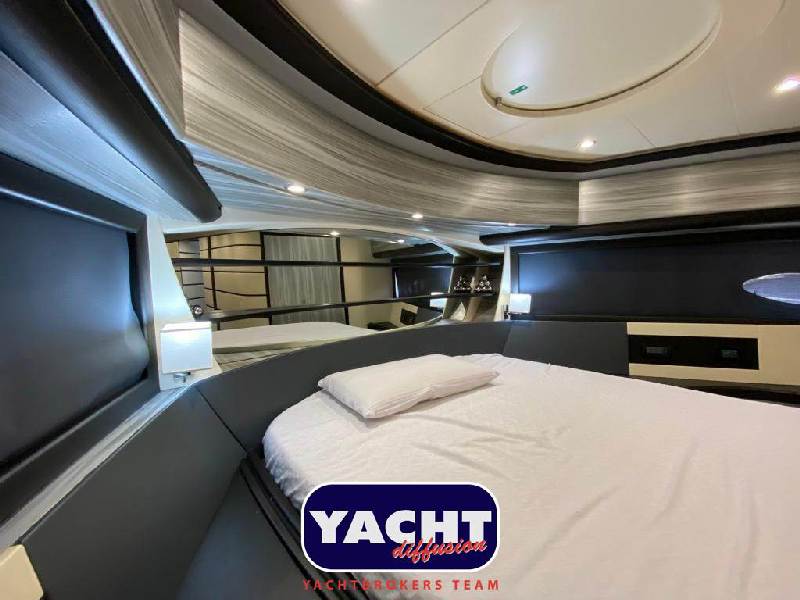 Pershing Pershing 76 Foto 9