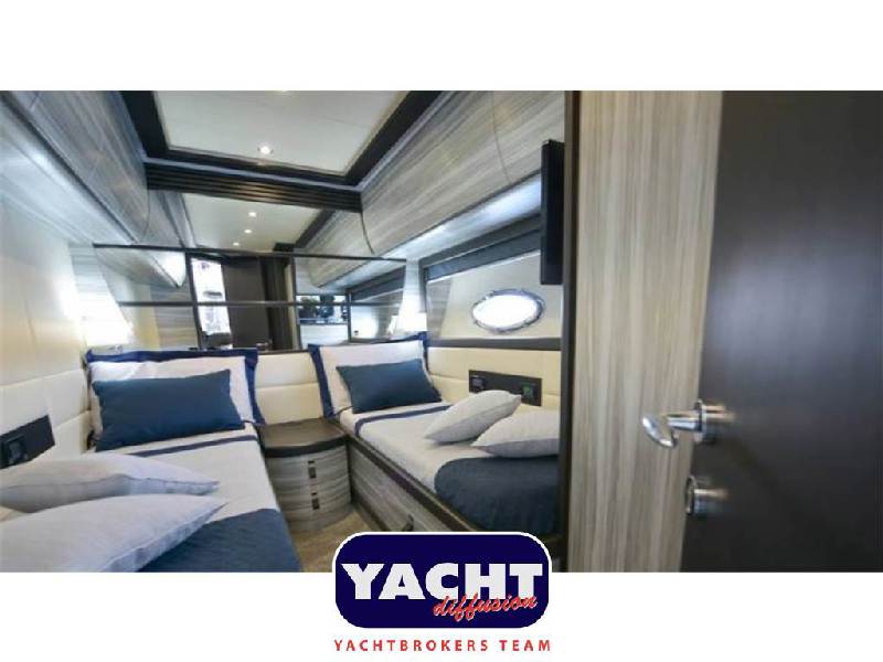 Pershing Pershing 76 Foto 7