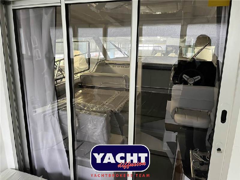 Beneteau ANTARES 8 CRUISING Foto 17