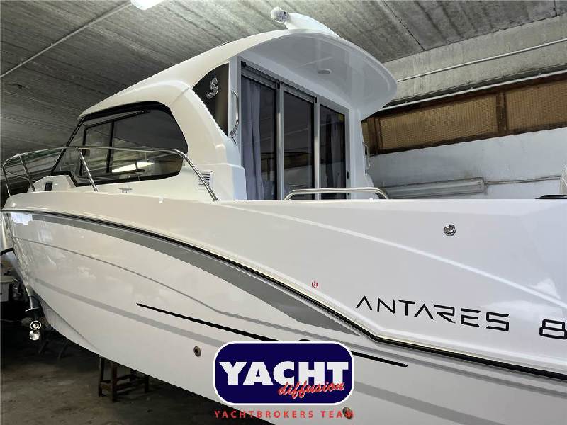 Beneteau ANTARES 8 CRUISING