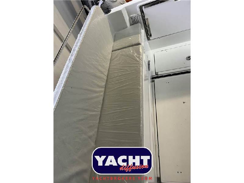 Beneteau ANTARES 8 CRUISING Foto 2
