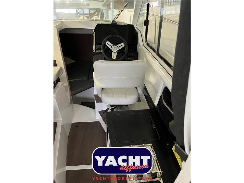 Beneteau ANTARES 8 CRUISING Foto 4