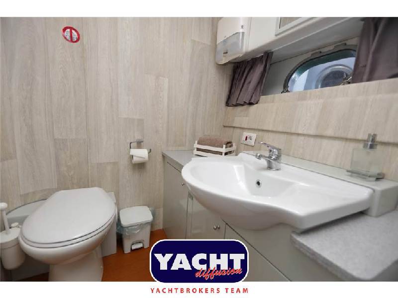Cantieri di Baia B 50 FORCE ONE Foto 10