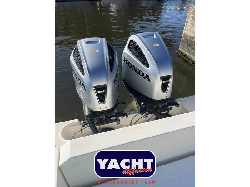 Pursuit 2870 Walkaround Foto 5