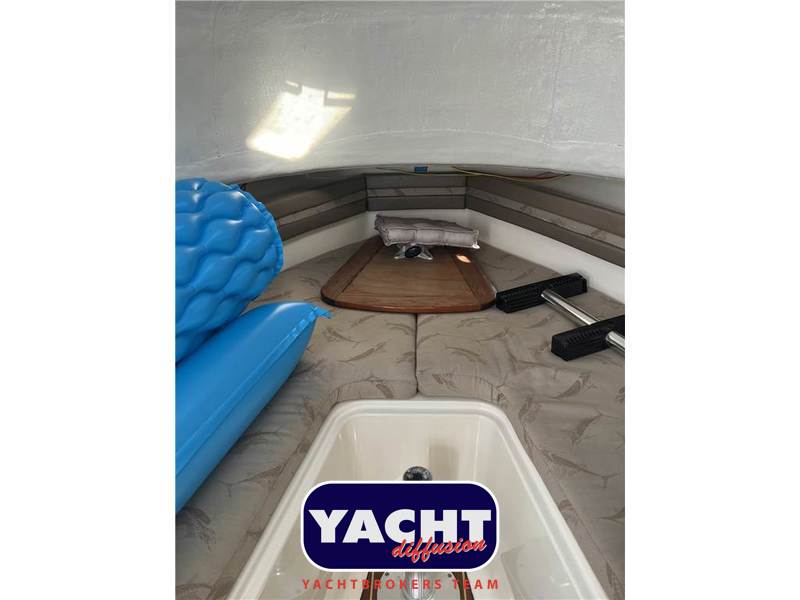 Pursuit 2870 Walkaround Foto 12