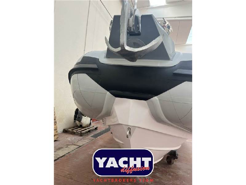 Ranieri Cantiere Cayman 26 Sport Touring Foto 12