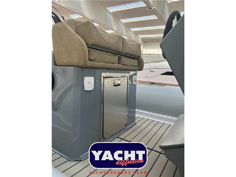 Ranieri Cantiere Cayman 26 Sport Touring Foto 8