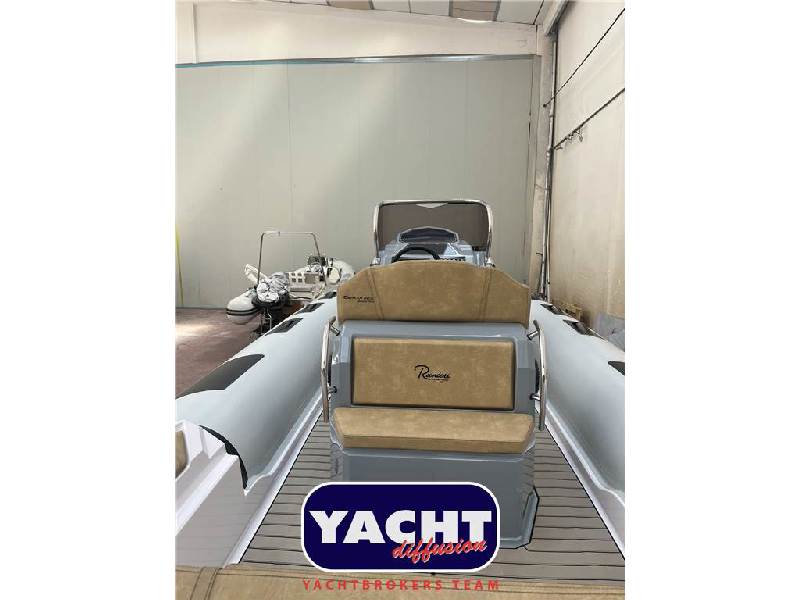 Ranieri Cantiere Cayman 26 Sport Touring Foto 9