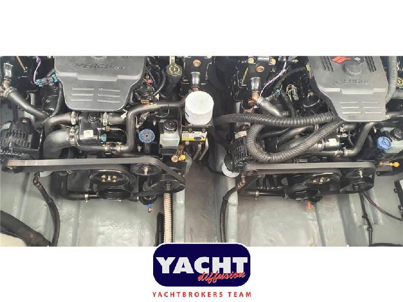 Sea Ray 315 SUNDANCER Foto 19