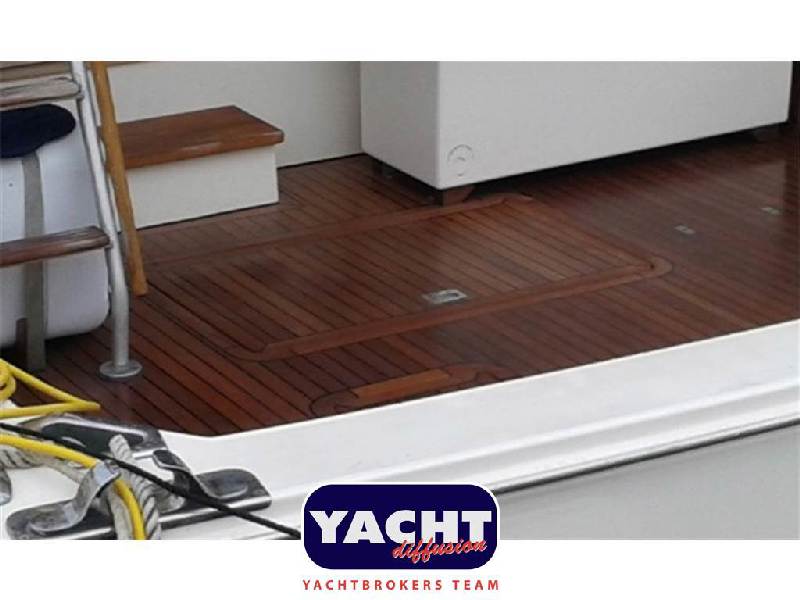 Bertram Yacht 37' Convertible Foto 4