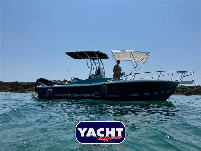 White Shark 215 Foto 5