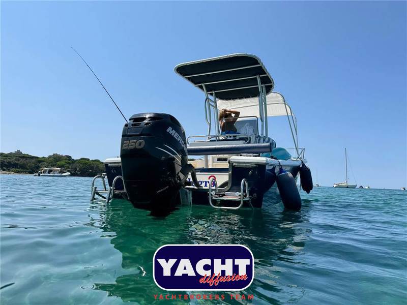 White Shark 215 Foto 7