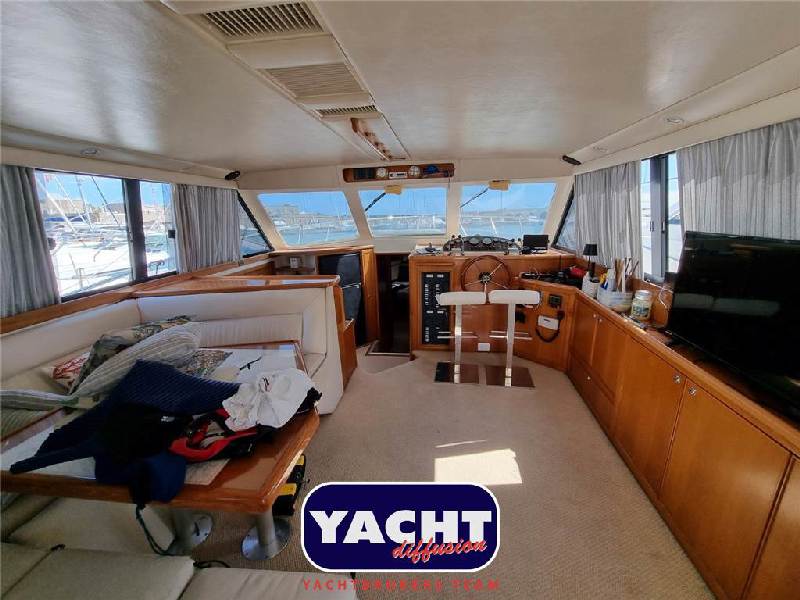 Riviera Marine 43 Flybridge Foto 6