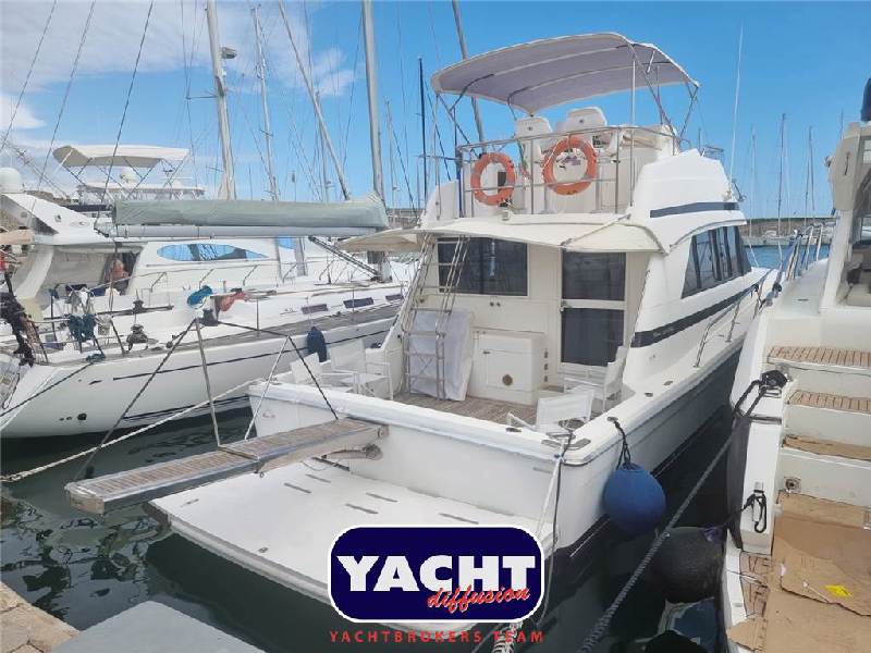 Riviera Marine 43 Flybridge Foto 2