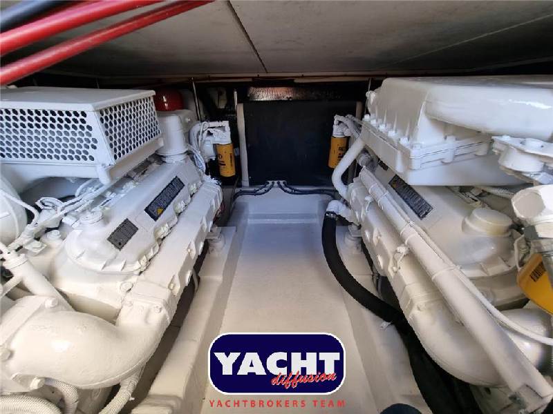 Riviera Marine 43 Flybridge Foto 17