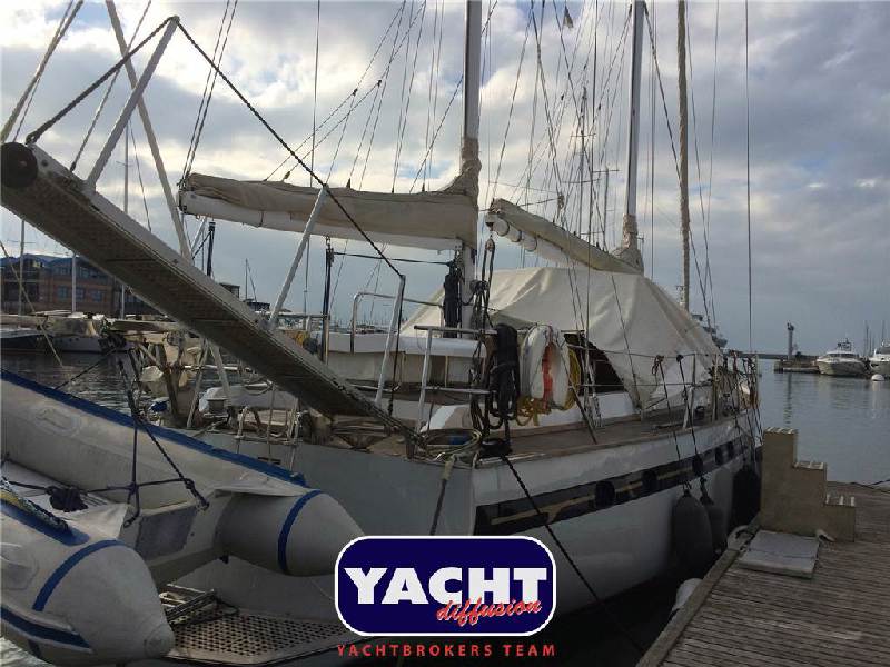Benetti Sail Division MOTOVELIERO Foto 3