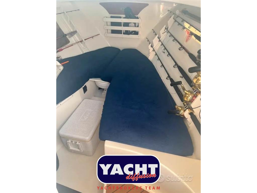 Pursuit 2670 Denali Usata 2005 - Foto 11