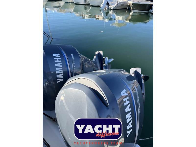 Pursuit 2670 Denali Foto 5