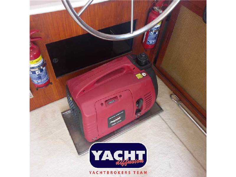 Trojan Yacht TROJAN 36 FLY Foto 11