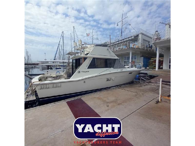 Trojan Yacht TROJAN 36 FLY Foto 3