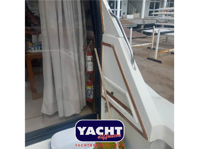 Trojan Yacht TROJAN 36 FLY Foto 6