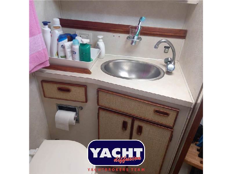 Trojan Yacht TROJAN 36 FLY Foto 16