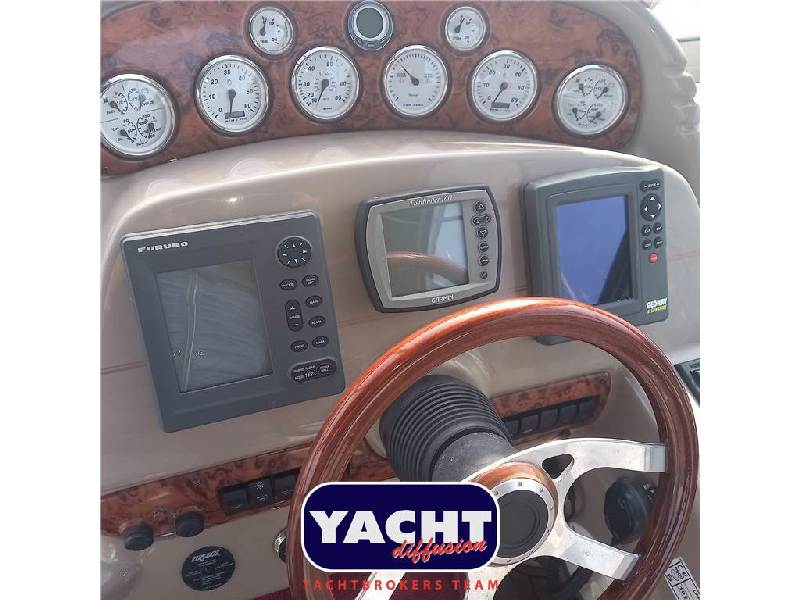 Larson Boats LARSON 310 CABRIO Foto 8