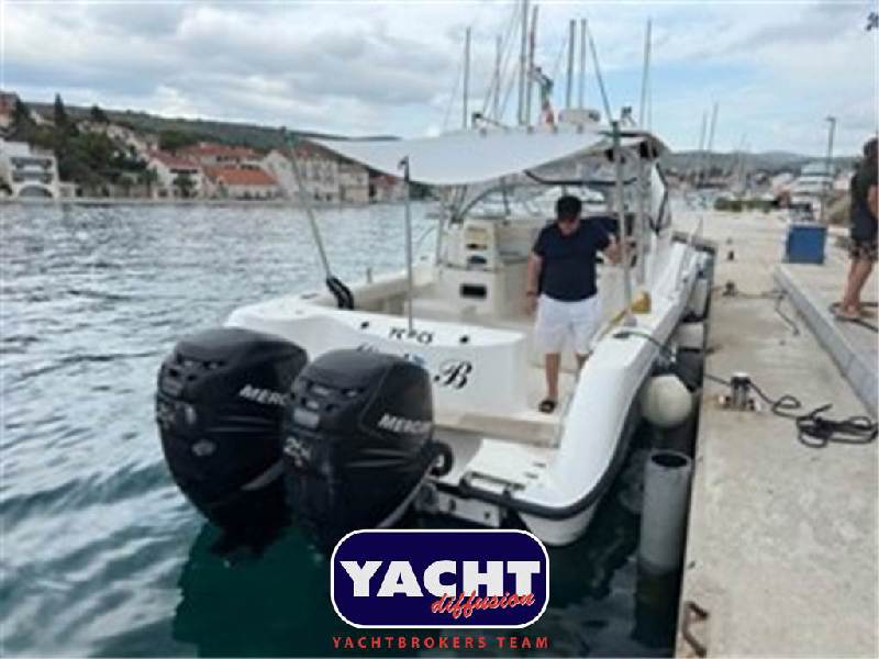 Boston Whaler BOSTON 305 CONQUEST Foto 3