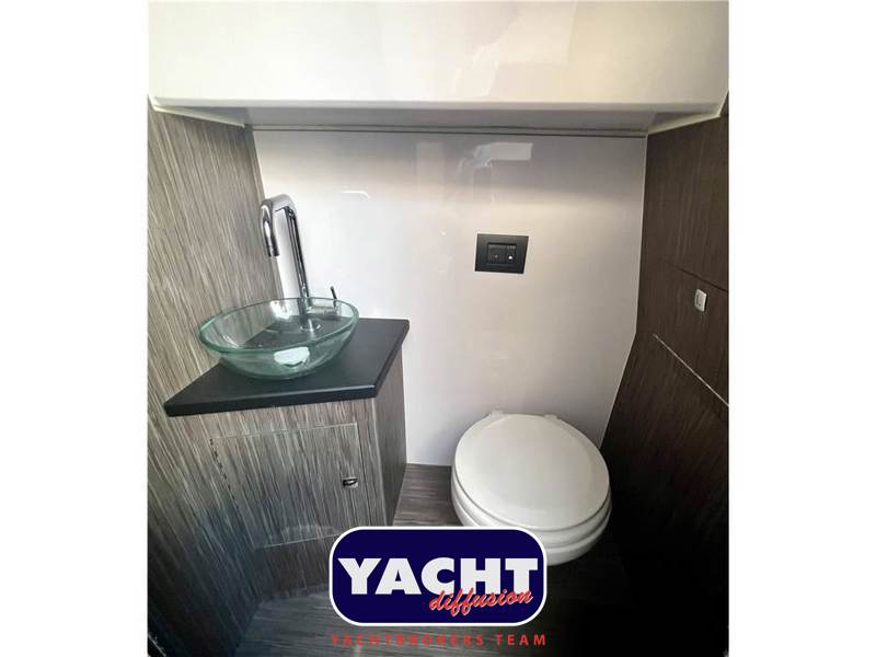 Ranieri International Next 285 LX Foto 10