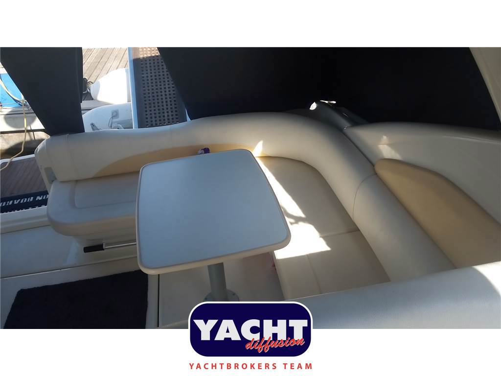 Cranchi ZAFFIRO 34 Used 2006 - Photo 6