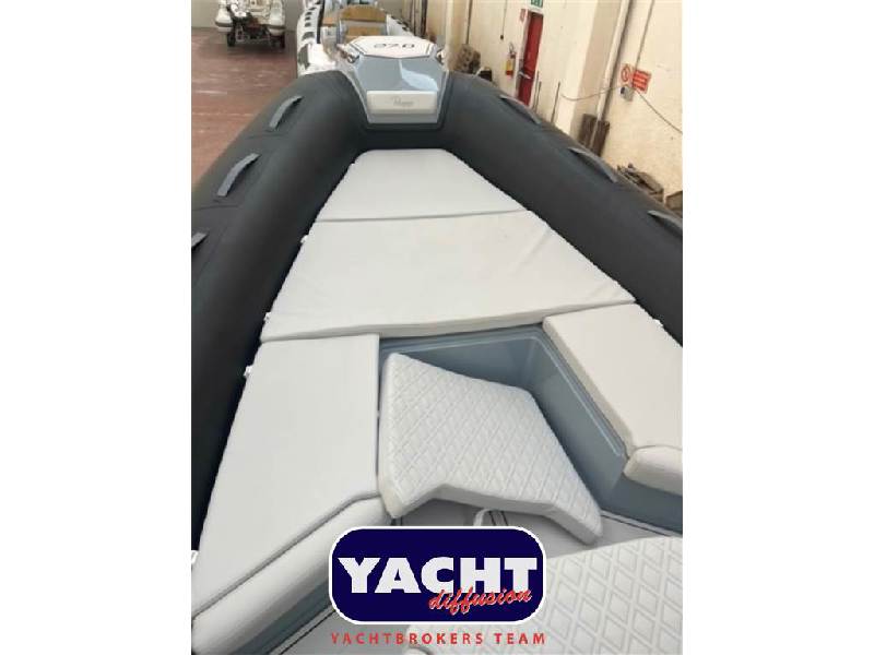 Ranieri Cantiere Cayman 27 Sport Touring Foto 9