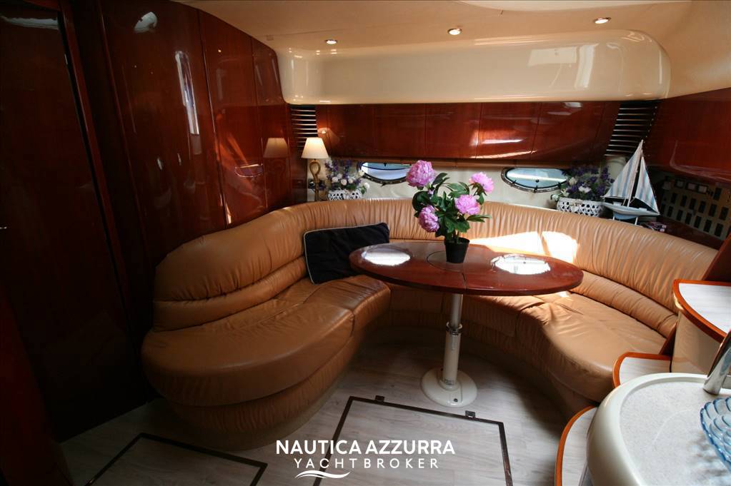 FAIRLINE TARGA 43 Used 2003 - Photo 13