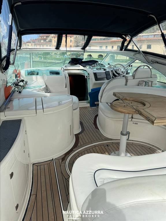 FAIRLINE TARGA 43 Used 2003 - Photo 8